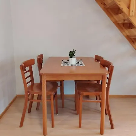Rivitalo Asunto, 2000 Rakennettu, 2 Makuuhuoneella Apartman Kilvakkala